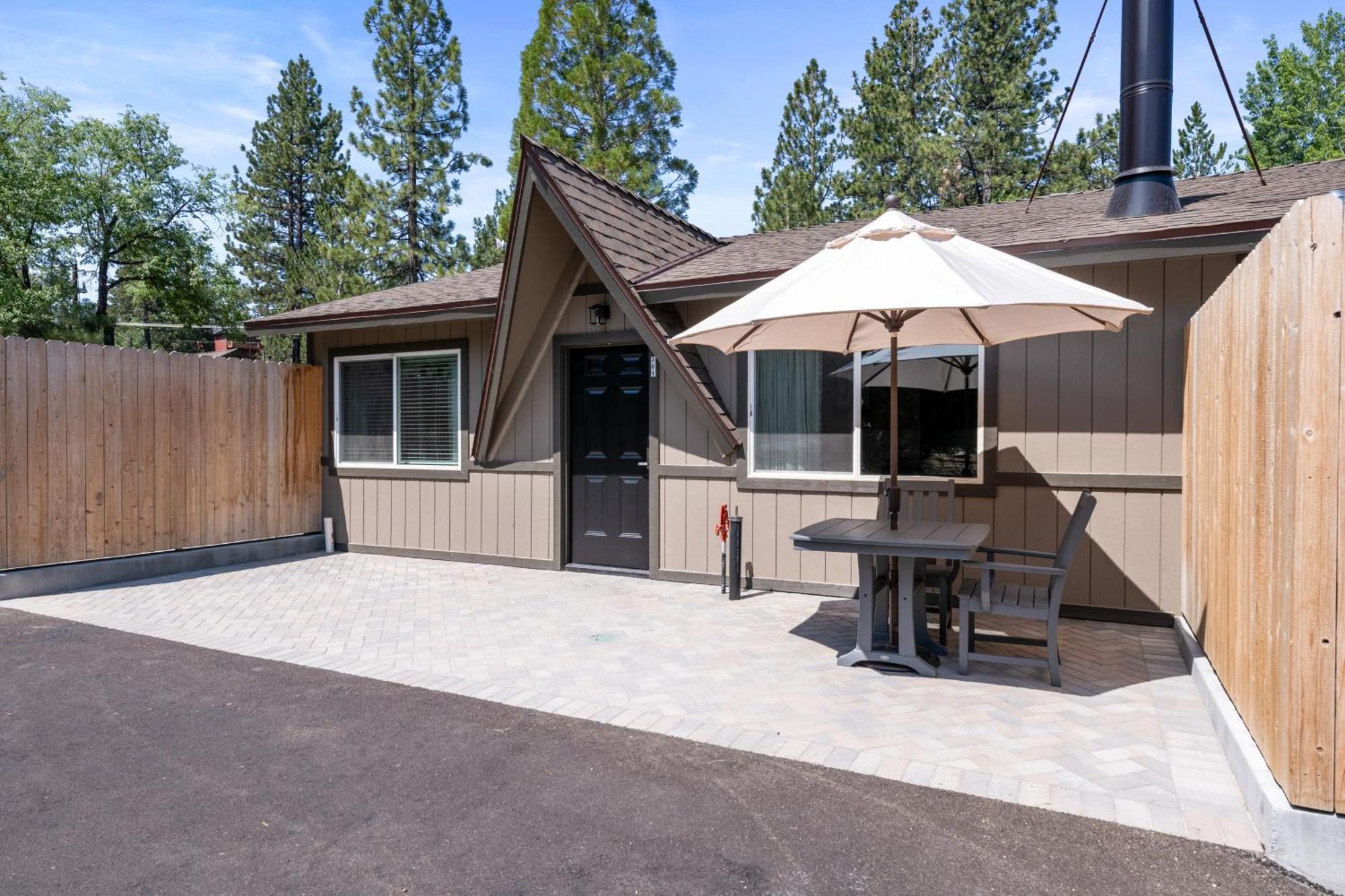 Big Bear Frontier Villa Big Bear Lake Exterior photo