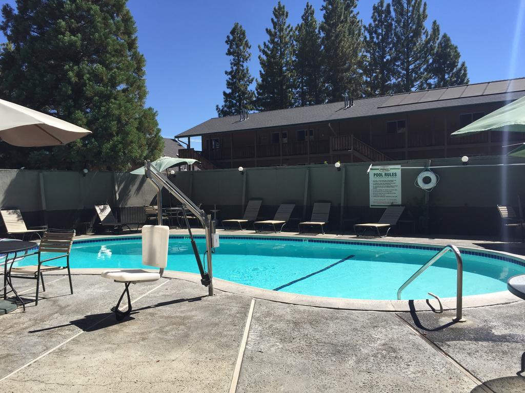 Big Bear Frontier Villa Big Bear Lake Exterior photo